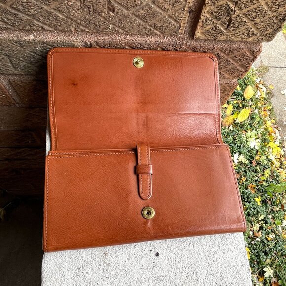 COACH Vintage 90s Water Buffalo Leather Tan Checkbook Clutch Continental Wallet - Picture 3 of 9